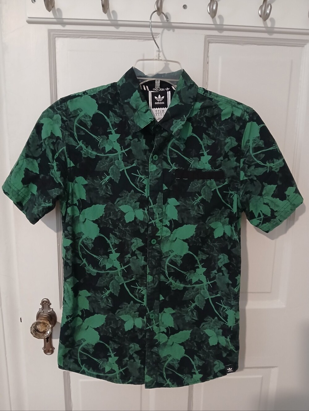 Adidas Men's Short Sleeve Black And Green Leaf Print Button-up Shirt